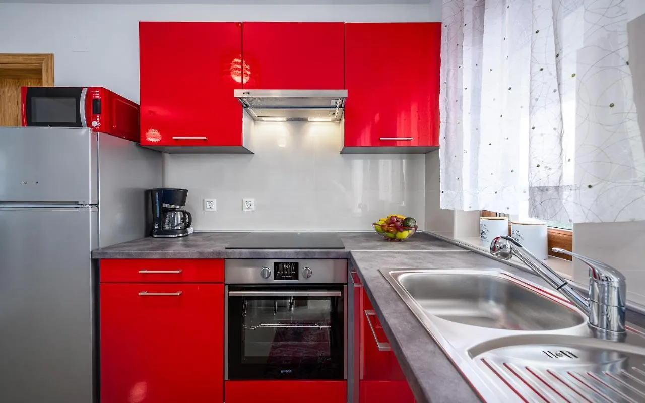 Apartman Summer Breeze Marcana